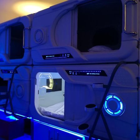 The Capsule Hotel Colombo Eksteriør billede